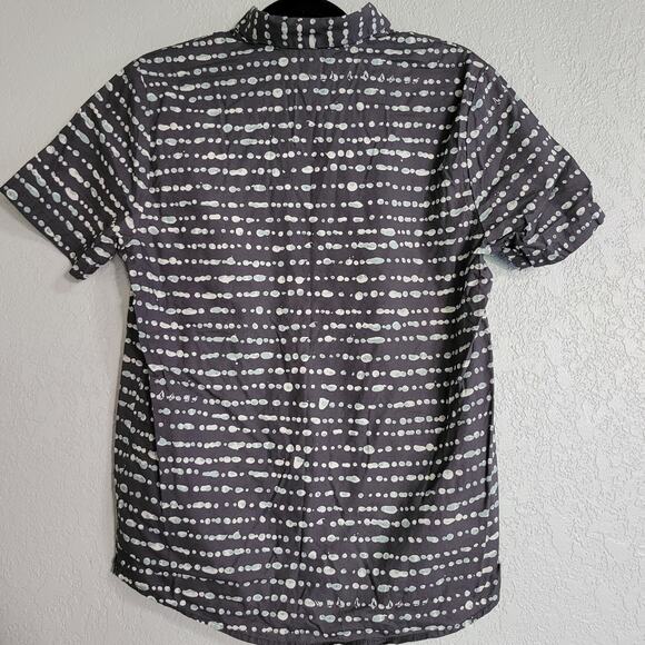 Volcom Modern Fit Men's Small Button Up Short Sleeve Top - Picture 2 of 4